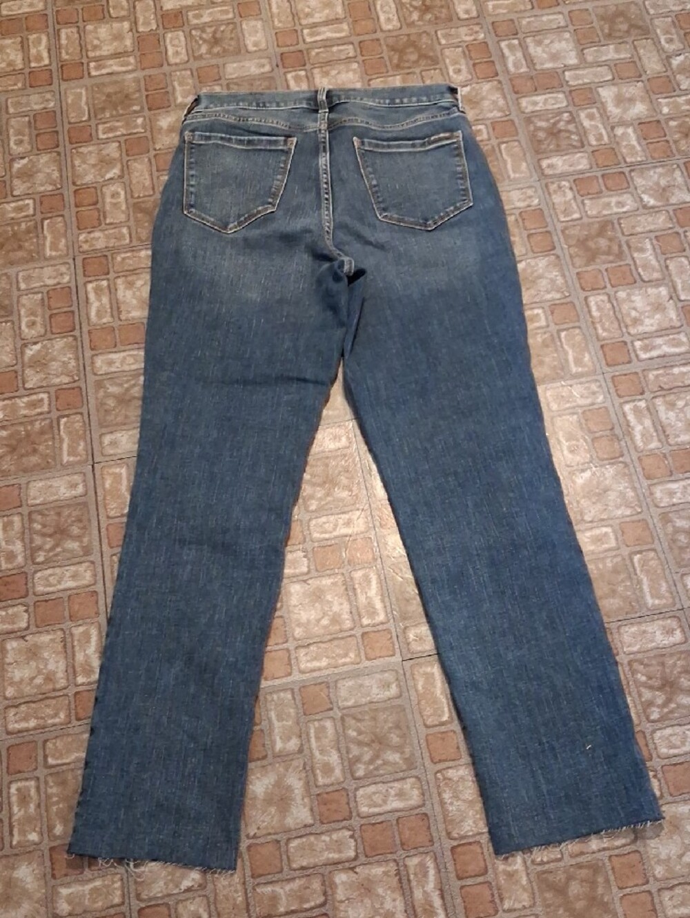 Eddie Bauer Medium Blue Women's Straight-Leg Jeans - Picture 3 of 4